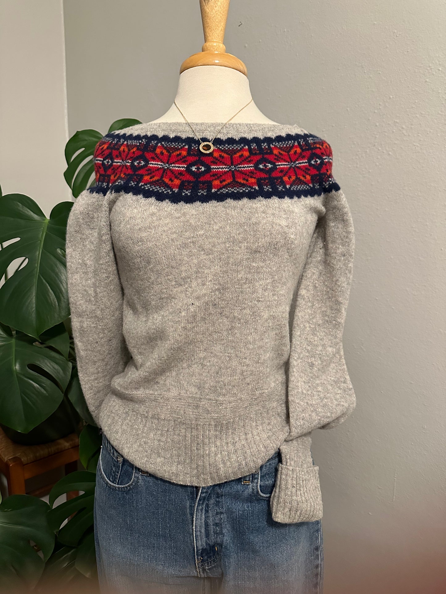 AMERICAN EAGLE OUTFITTERS sweater